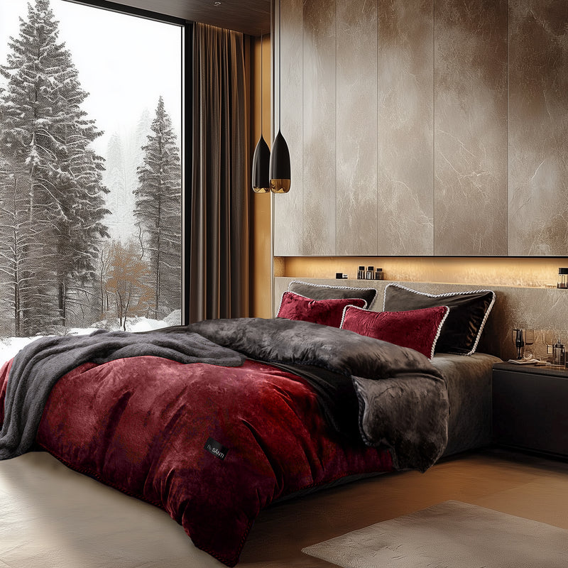 The Amorgos Premium Autumn Velvet Bedding Set